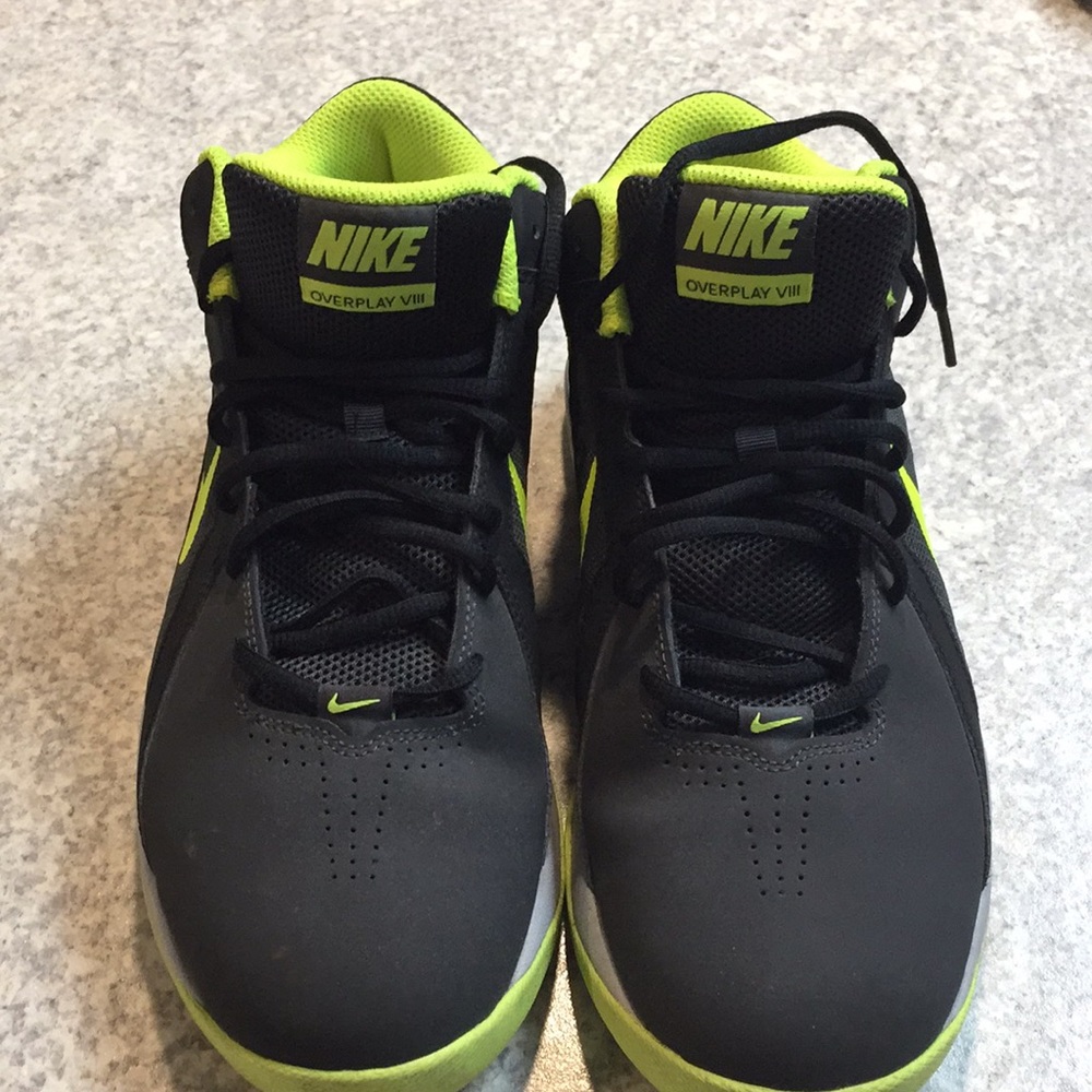 Men’s sneakers